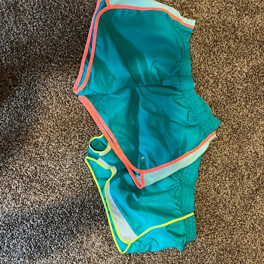 Running shorts